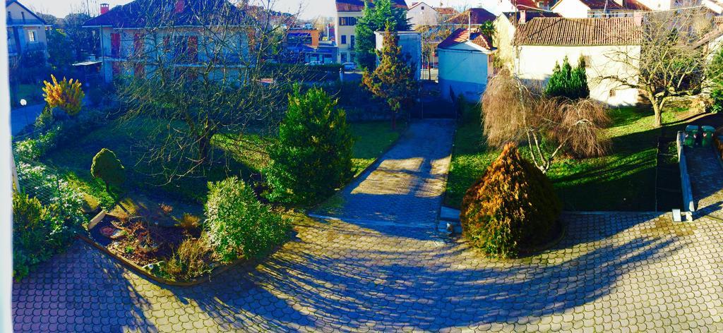 I Ciliegi Daire Moncalieri Oda fotoğraf